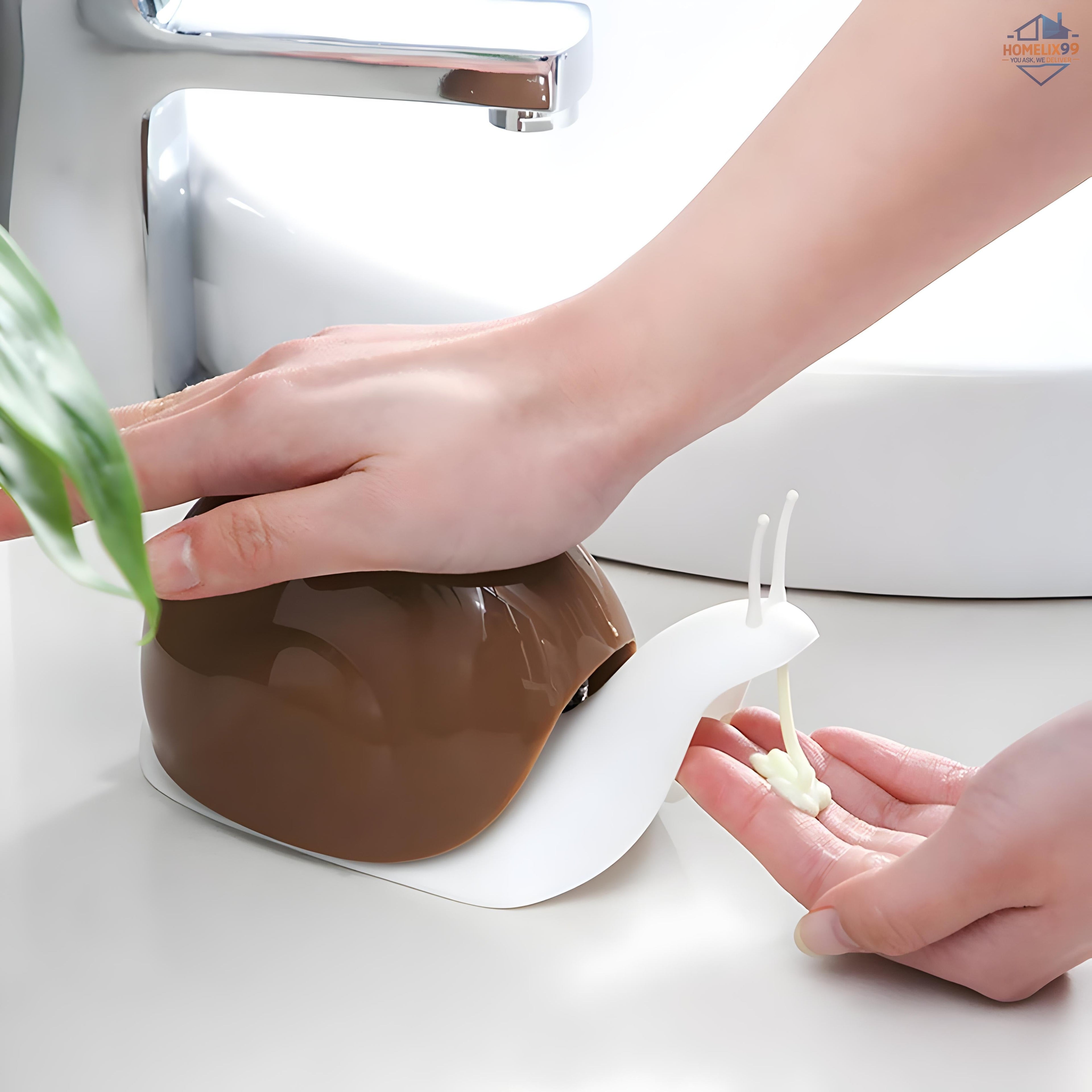 Snail Shape Refillable Soap Dispenser – Cute Bathroom & Kitchen Accessory for Kids & Adults